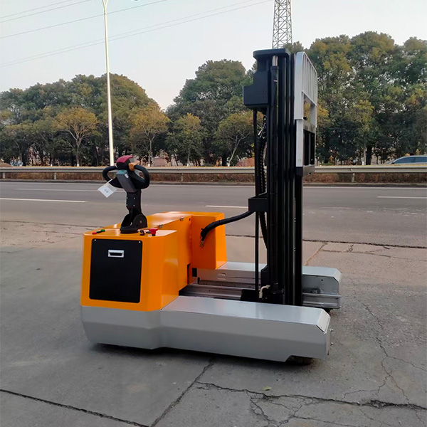 Handling 6–8m Long Materials in Narrow Aisles